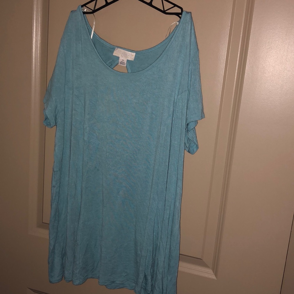 Sea green top